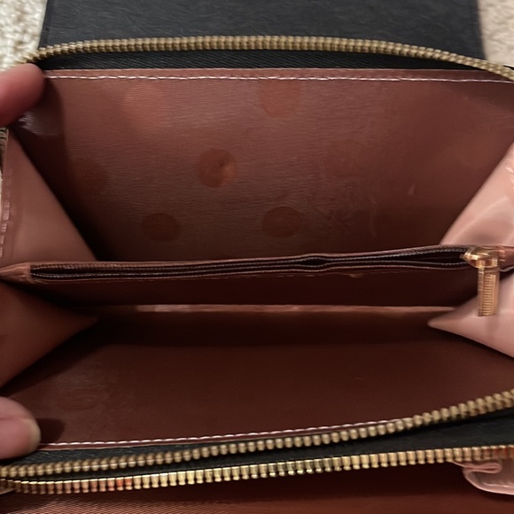 Hanging wallet - Picture 4 of 4